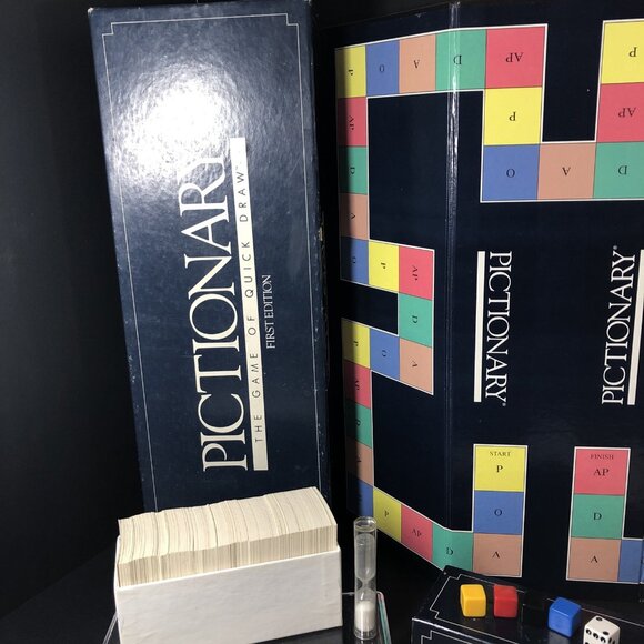 Pictionary The Game Of Quick Draw First Edition 1985 3 - 16 Players Age 12+ USA - Picture 5 of 12